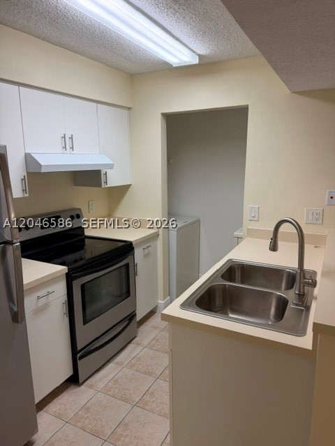 ROYAL POINCIANA - Residential Lease