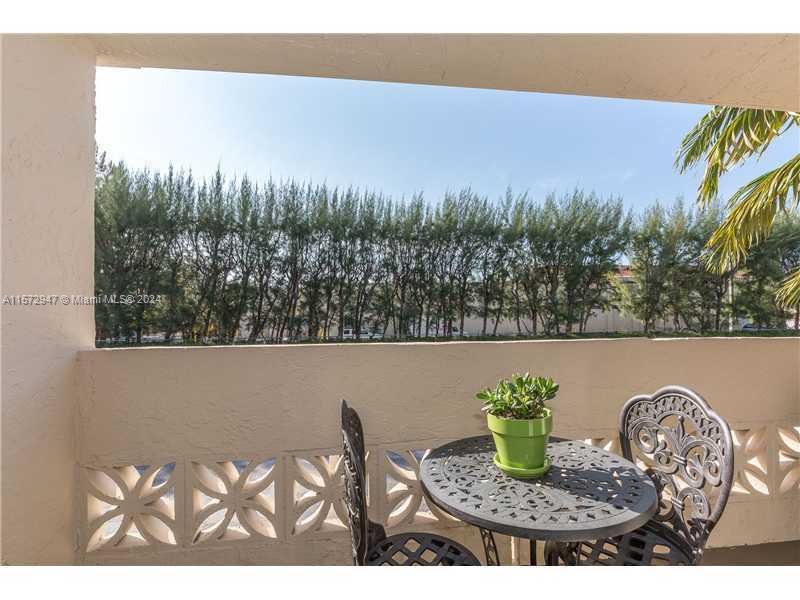 VILLAGIO AT PALMETTO BAY - Residential Lease