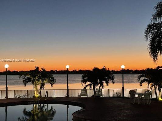 LAKEVIEW CLUB CONDO - Residential Lease