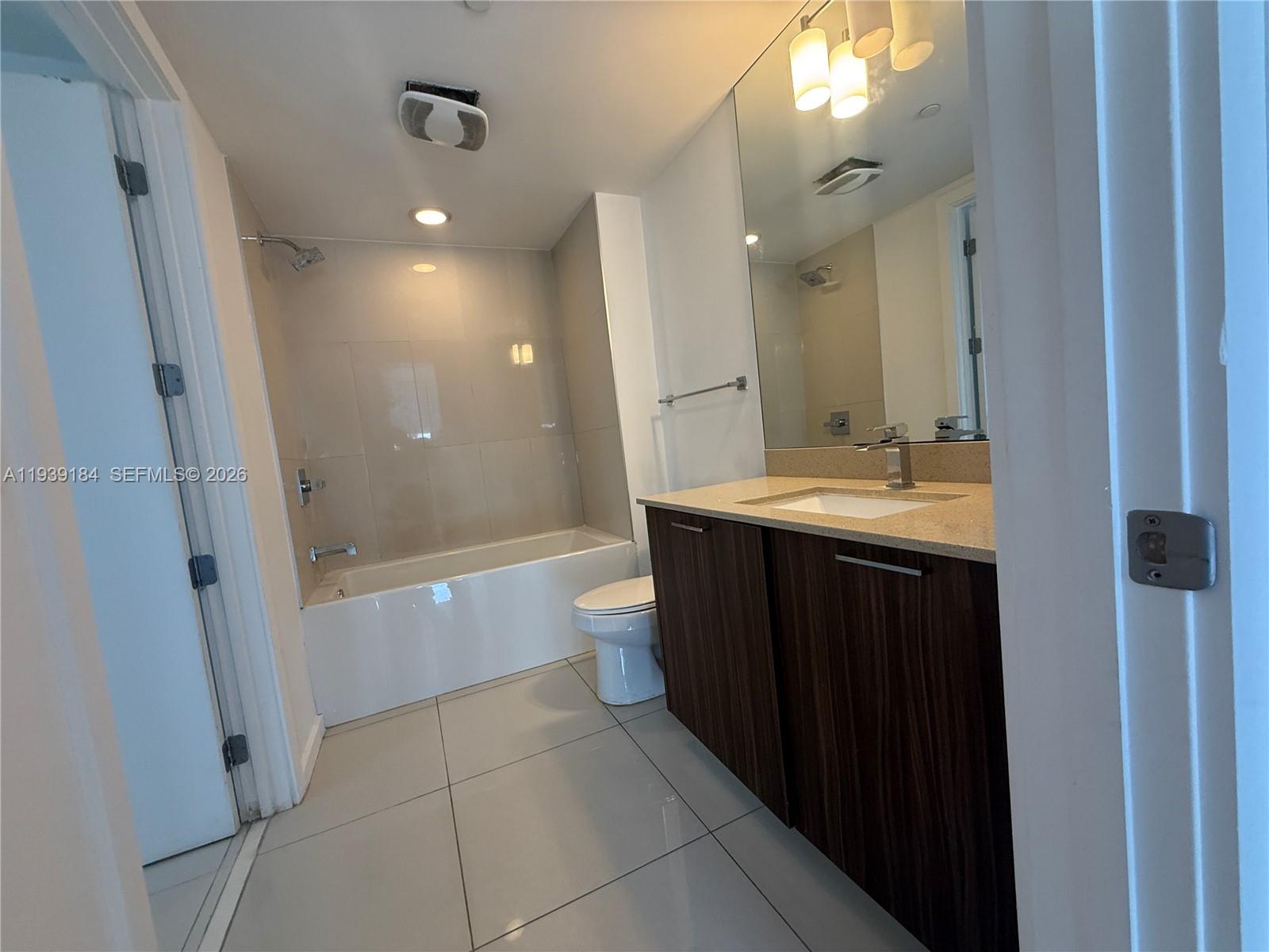 5252 PASEO CONDO - Residential
