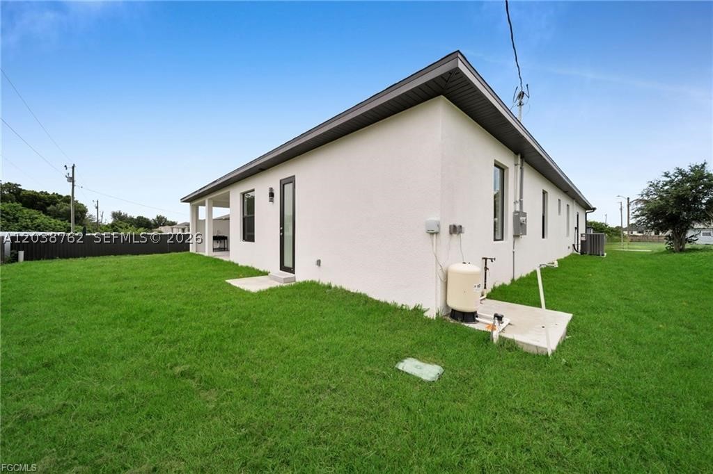 LEHIGH ACRES - Residential