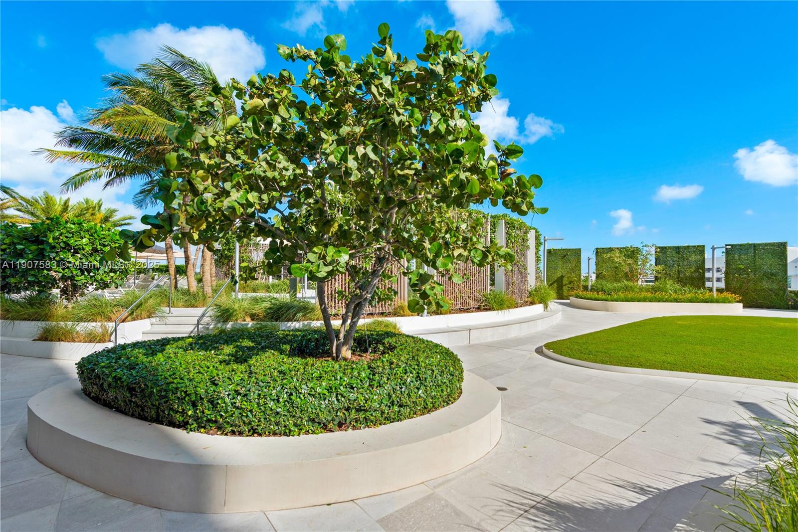 ICON CONDO SOUTH BEACH - Residential Lease