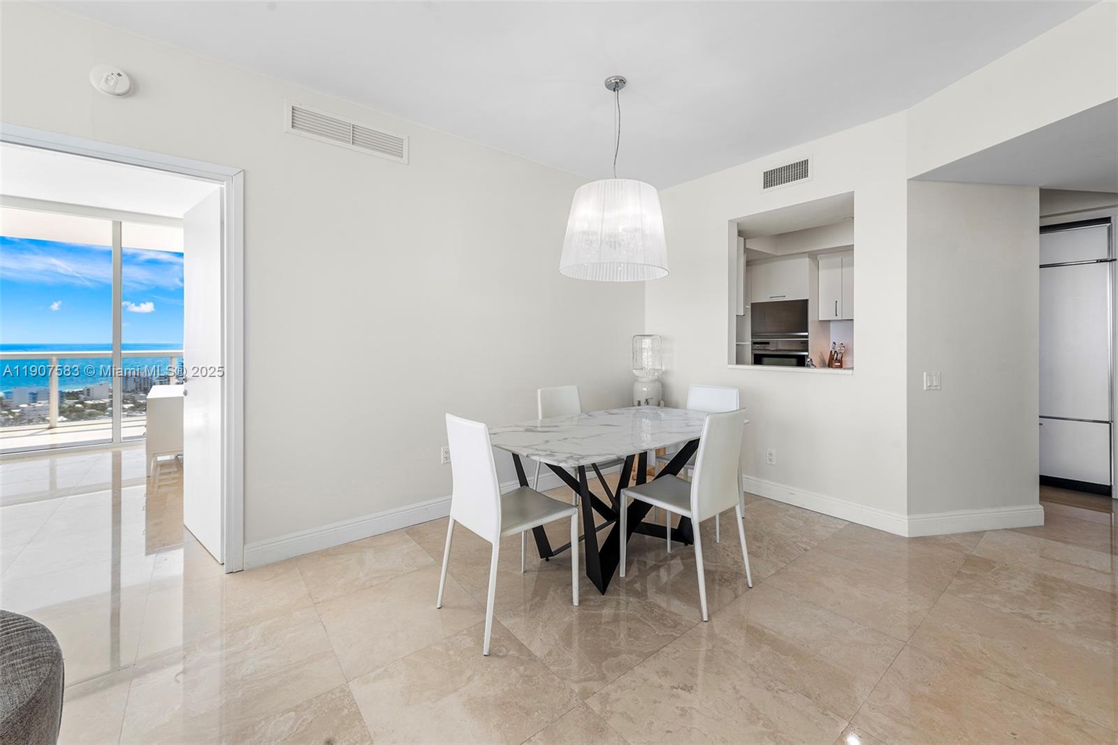ICON CONDO SOUTH BEACH - Residential Lease