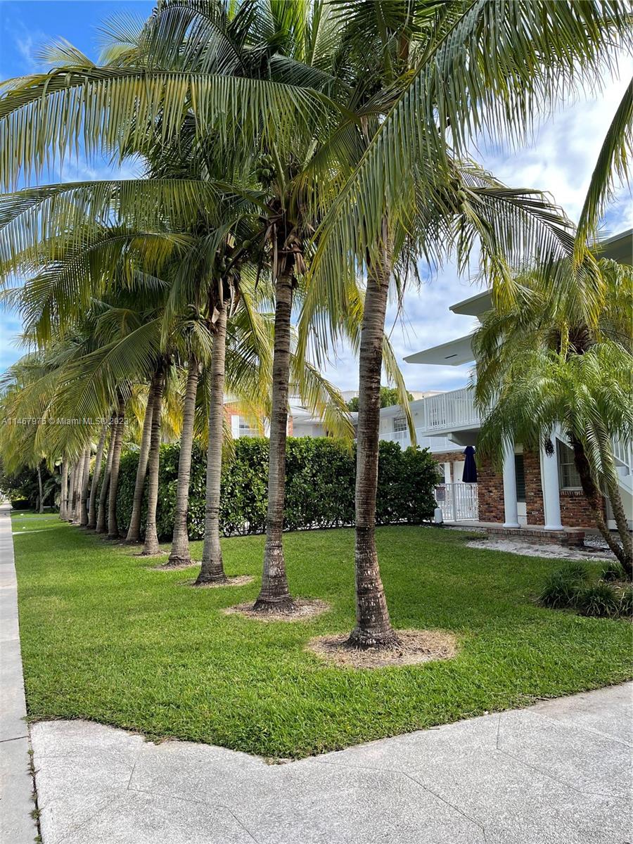 SUNRISE CLUB CONDO - Residential