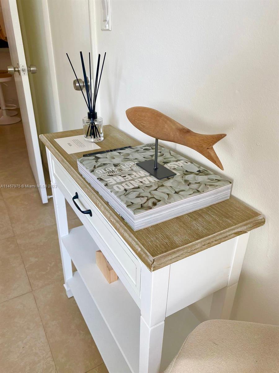 SUNRISE CLUB CONDO - Residential