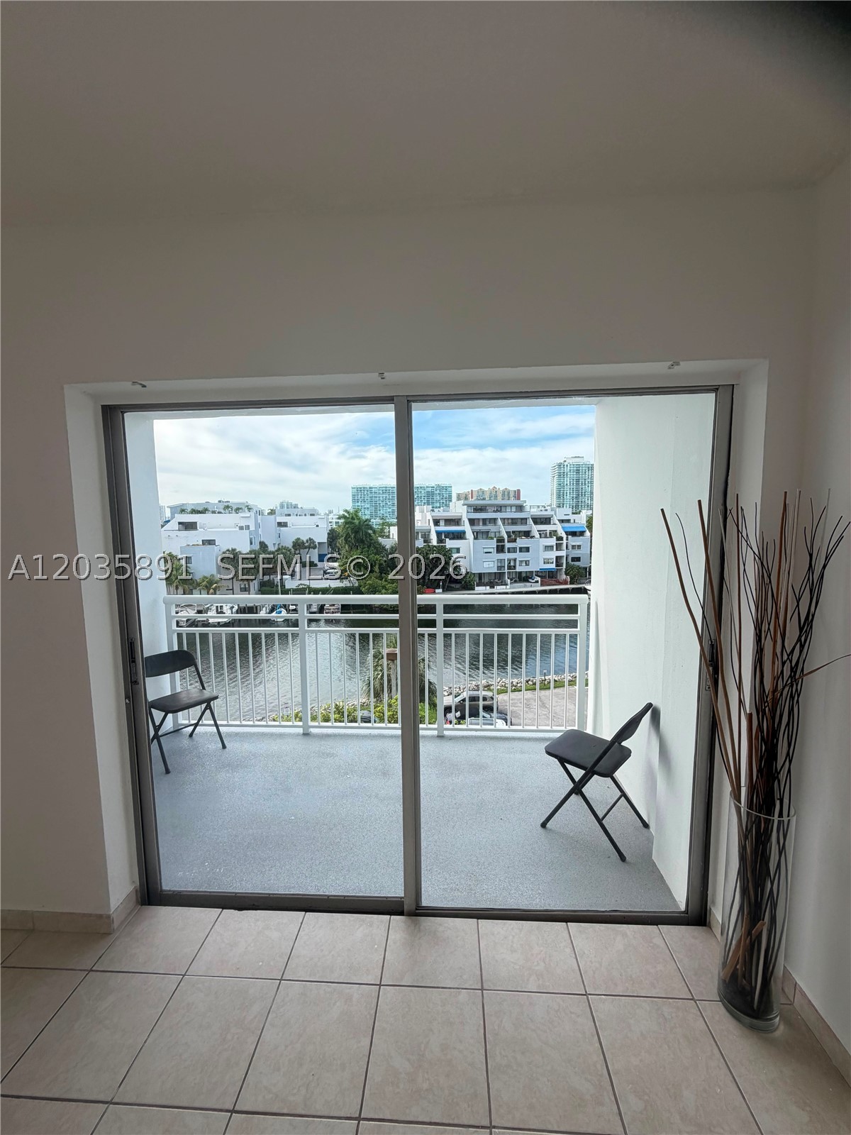 COASTAL TOWERS CONDO - Residential Lease