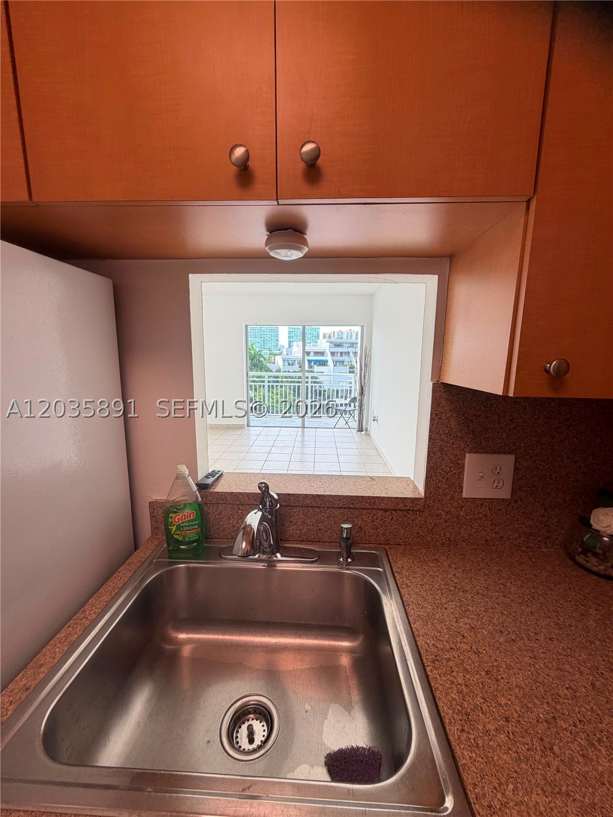 COASTAL TOWERS CONDO - Residential Lease