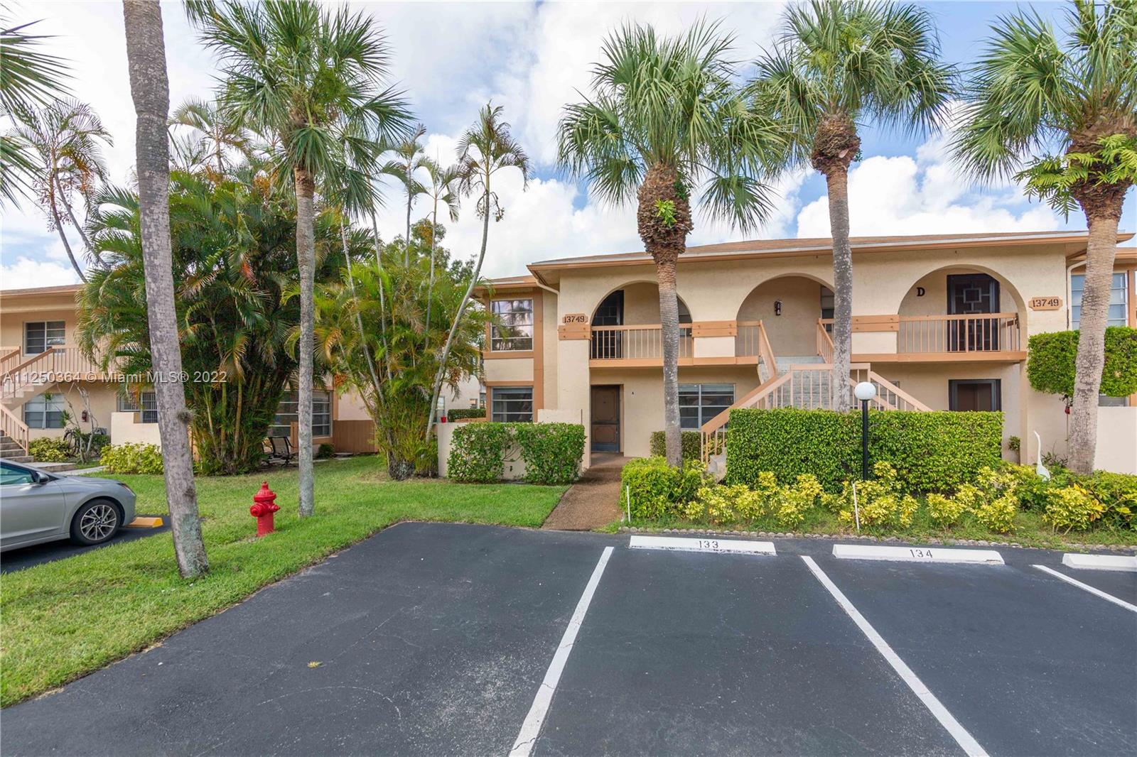 PALM GREENS AT VILLA DEL - Residential