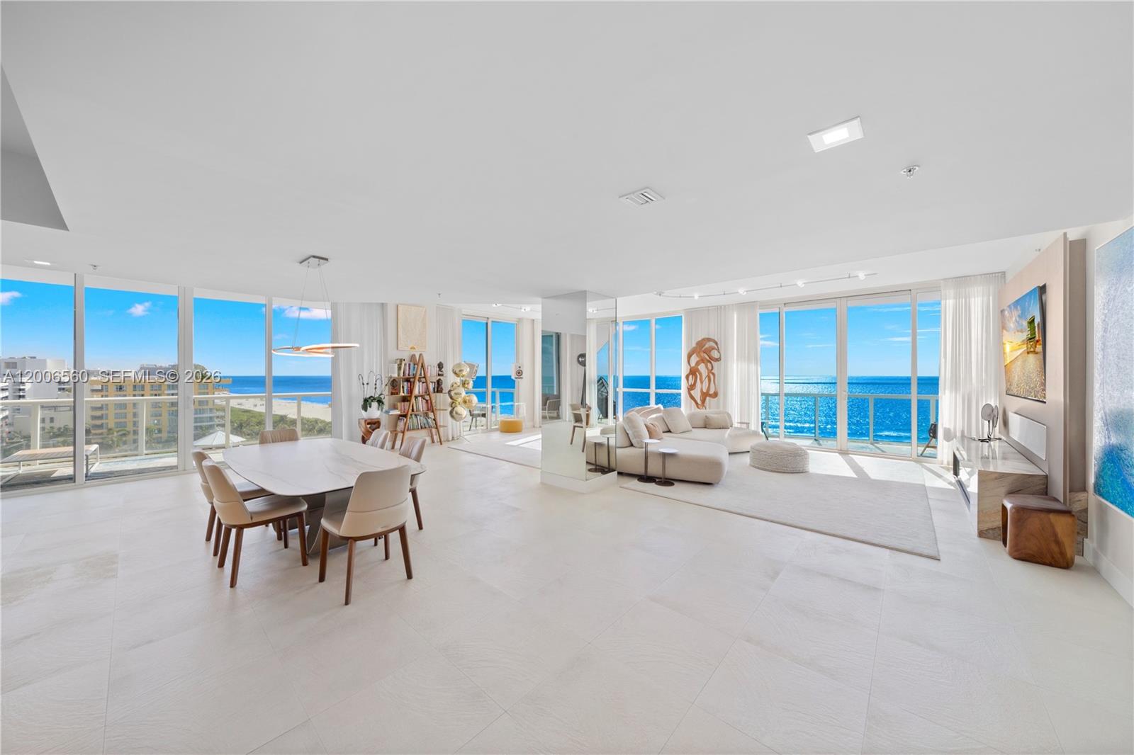 CONTINUUM ON SOUTH BEACH - Residential