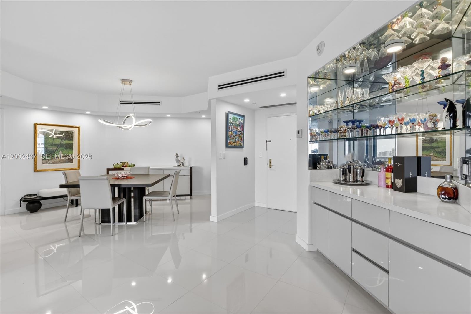3000 ISL BLVD WILLIAMS IS - Residential