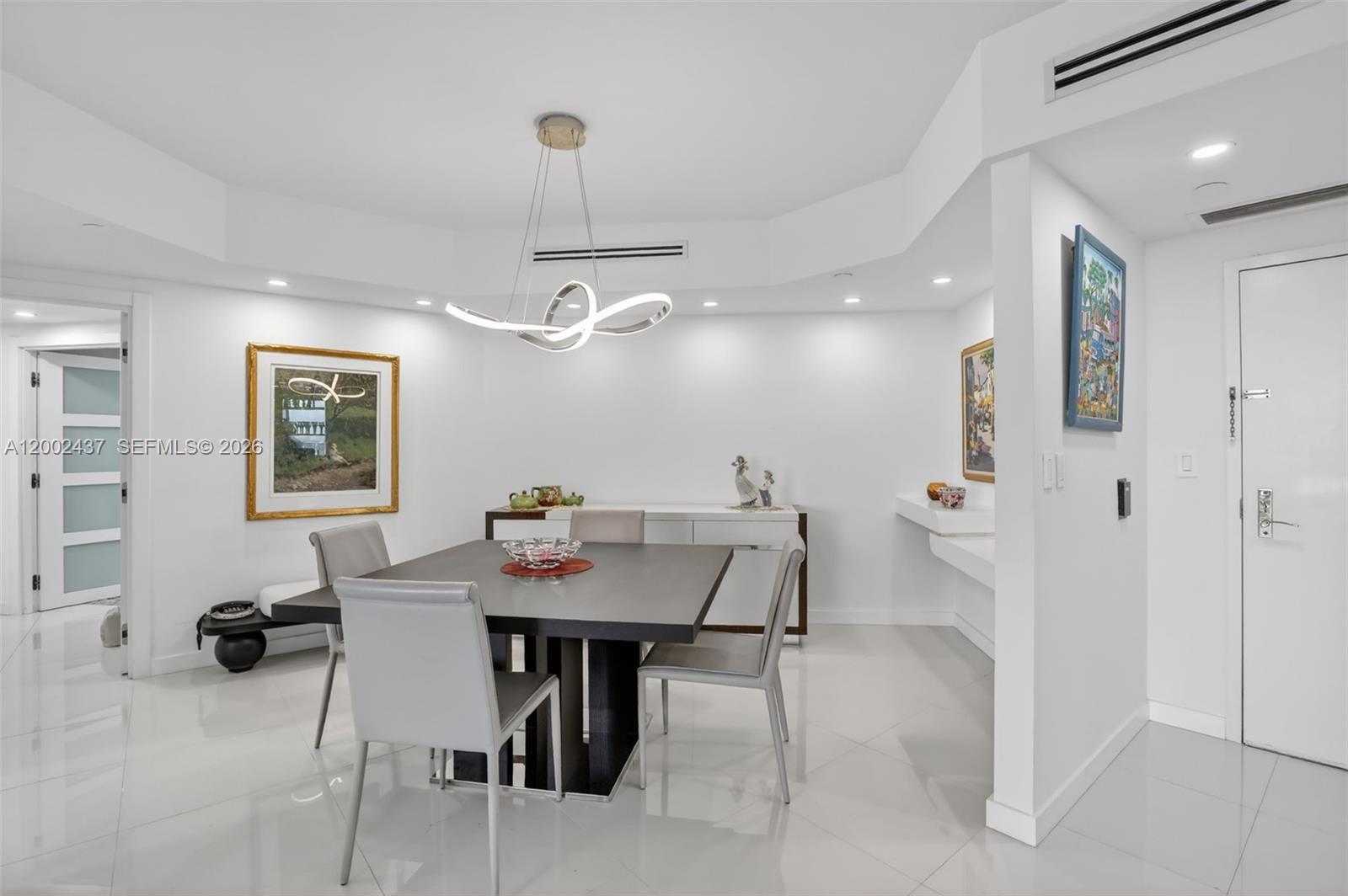 3000 ISL BLVD WILLIAMS IS - Residential