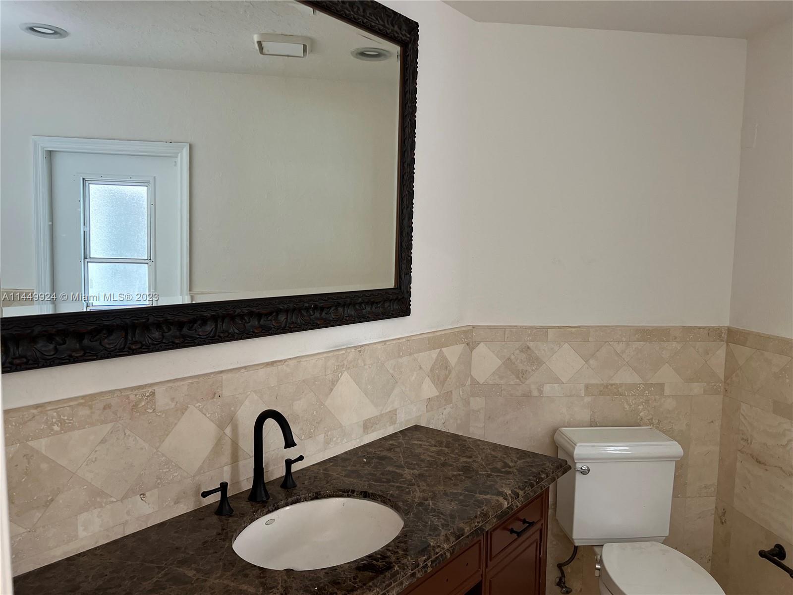 SUNSET SPRINGS - Residential Lease