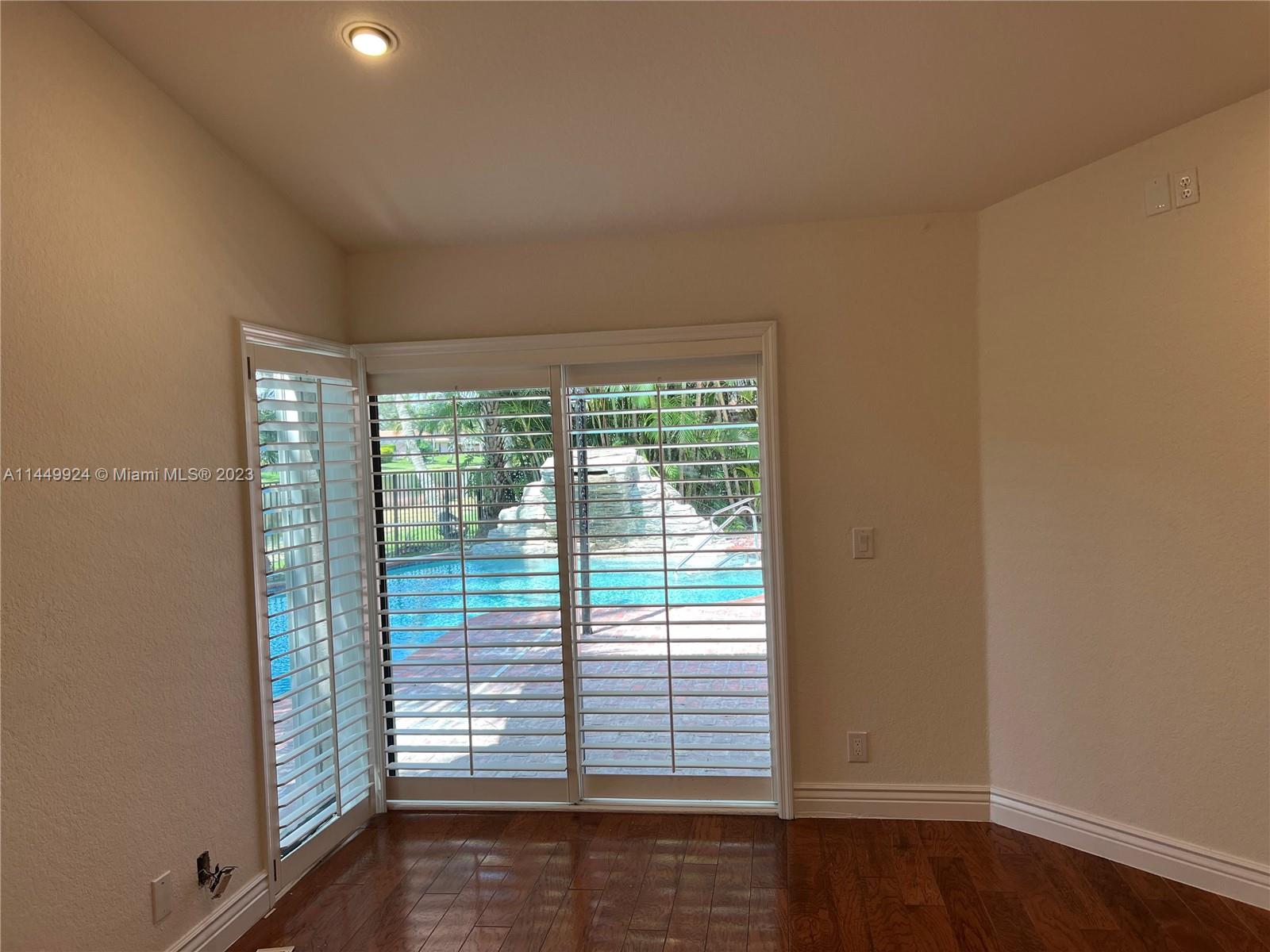 SUNSET SPRINGS - Residential Lease