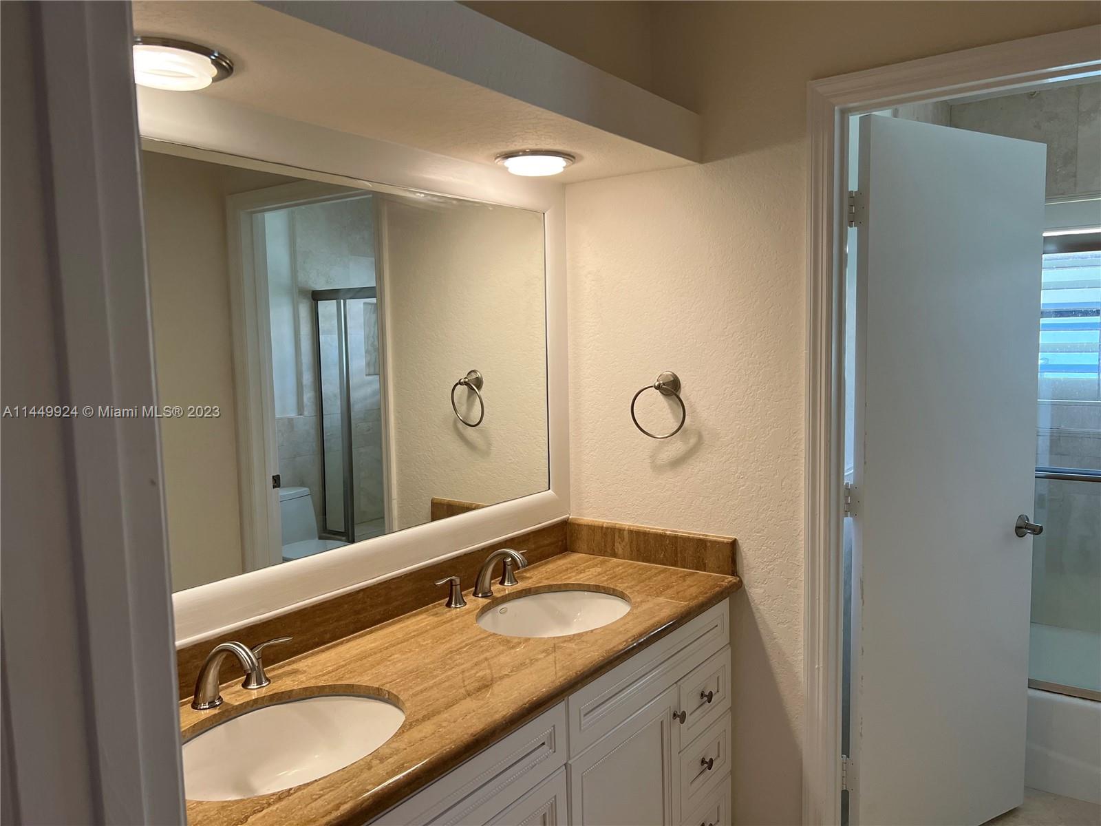 SUNSET SPRINGS - Residential Lease