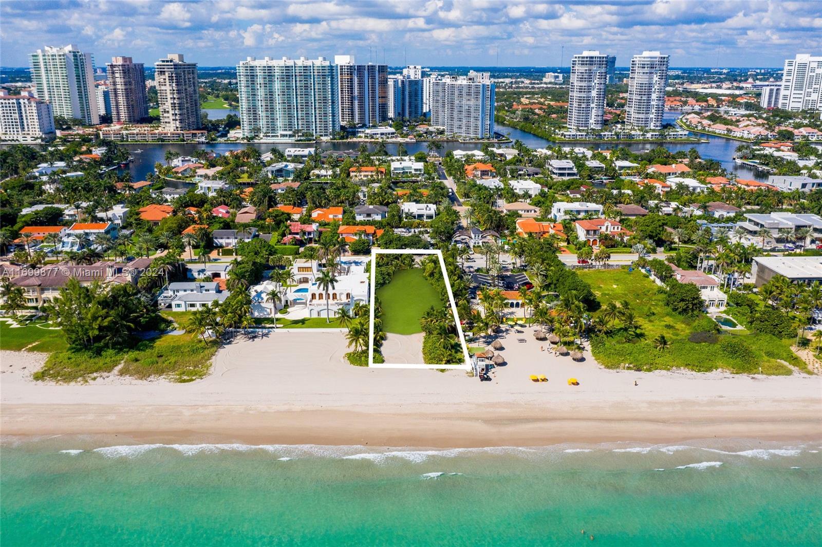 GOLDEN BEACH SEC B - Residential