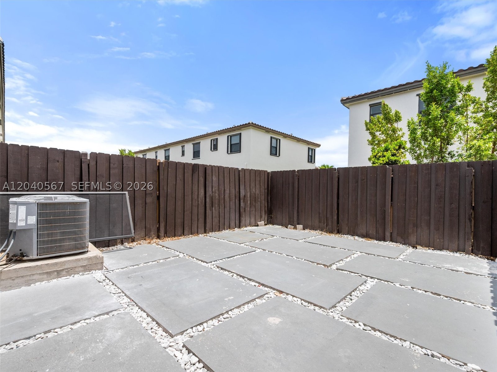 SILVER PALM RESIDENTIAL H - Residential