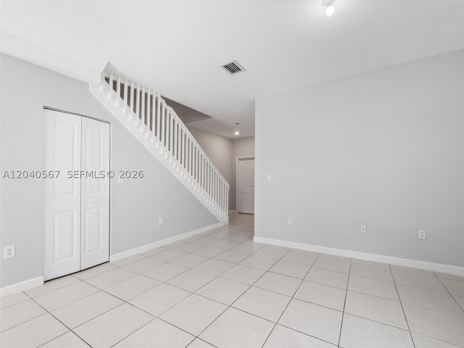 SILVER PALM RESIDENTIAL H - Residential