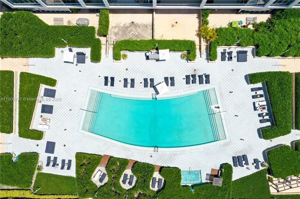 NORTH CARILLON BEACH COND - Residential Lease