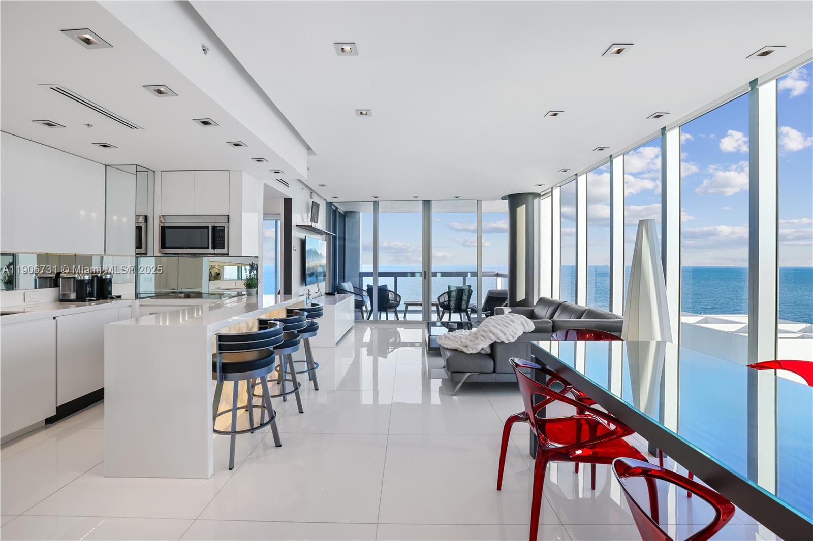 NORTH CARILLON BEACH COND - Residential Lease