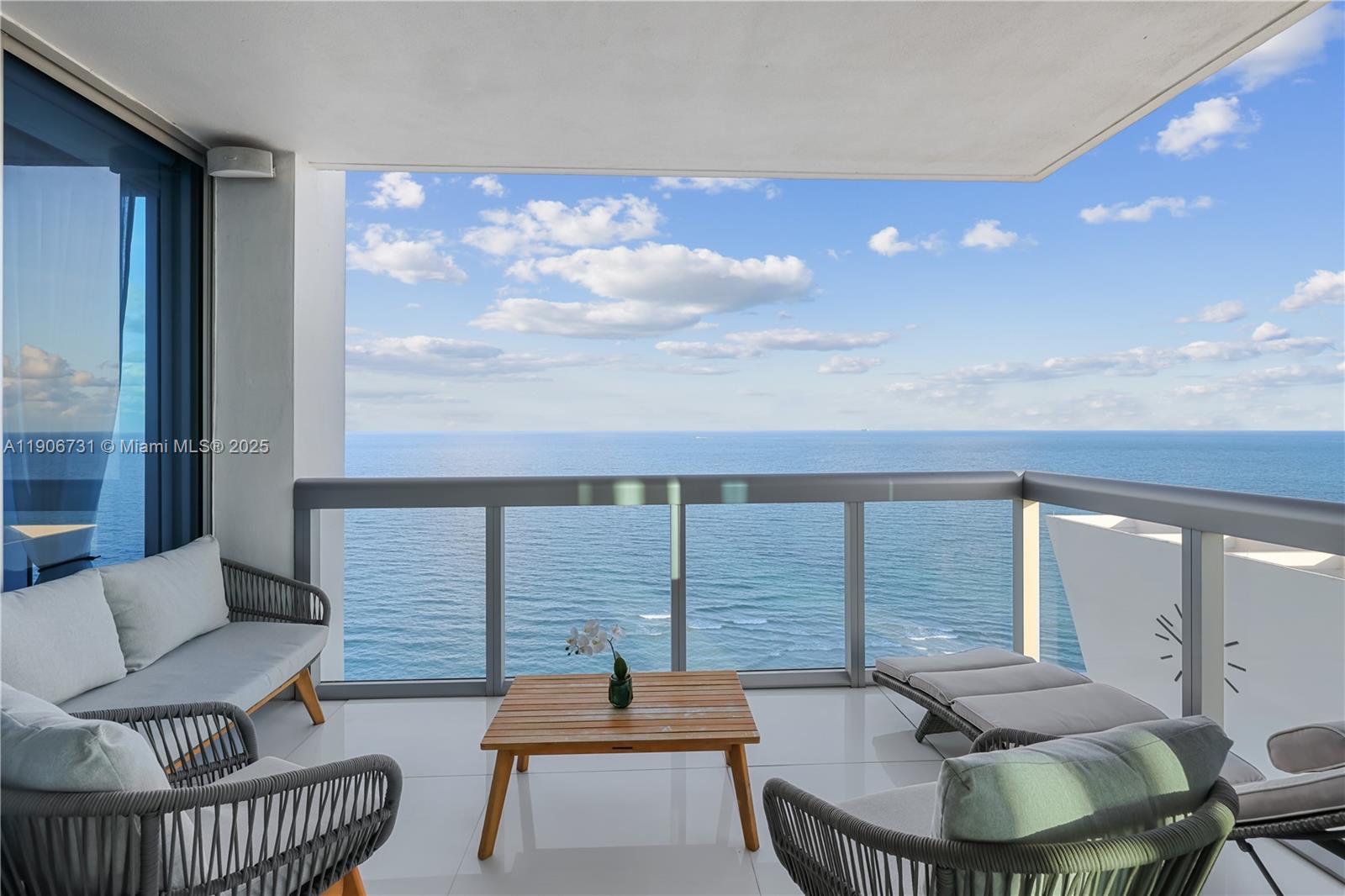 NORTH CARILLON BEACH COND - Residential Lease
