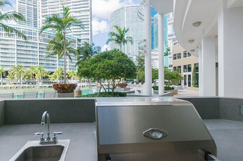 CARBONELL CONDO - Residential