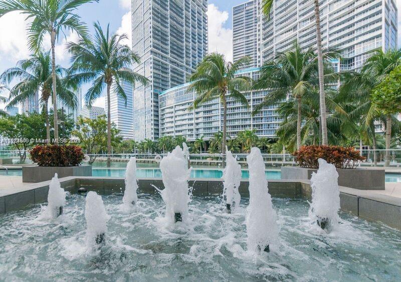 CARBONELL CONDO - Residential