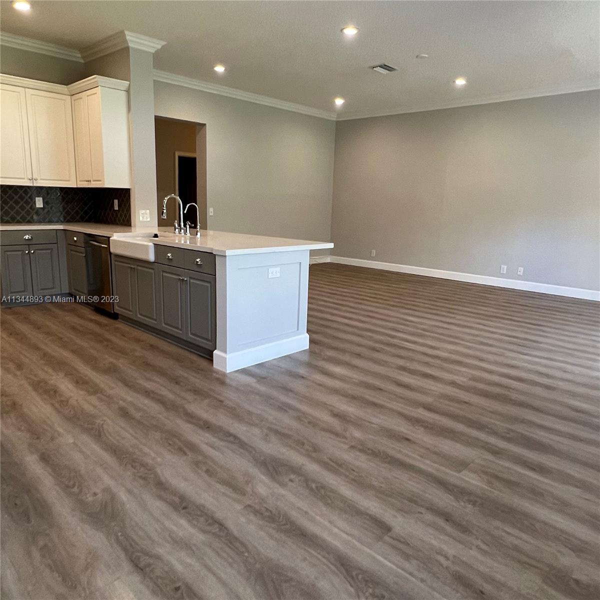 The Ridges - Residential Lease