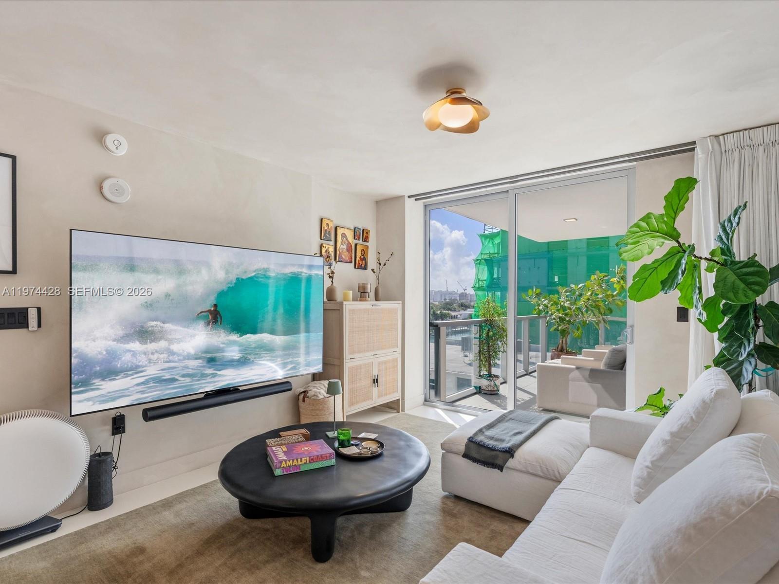 BAY HARBOUR ISLAND - Residential Lease