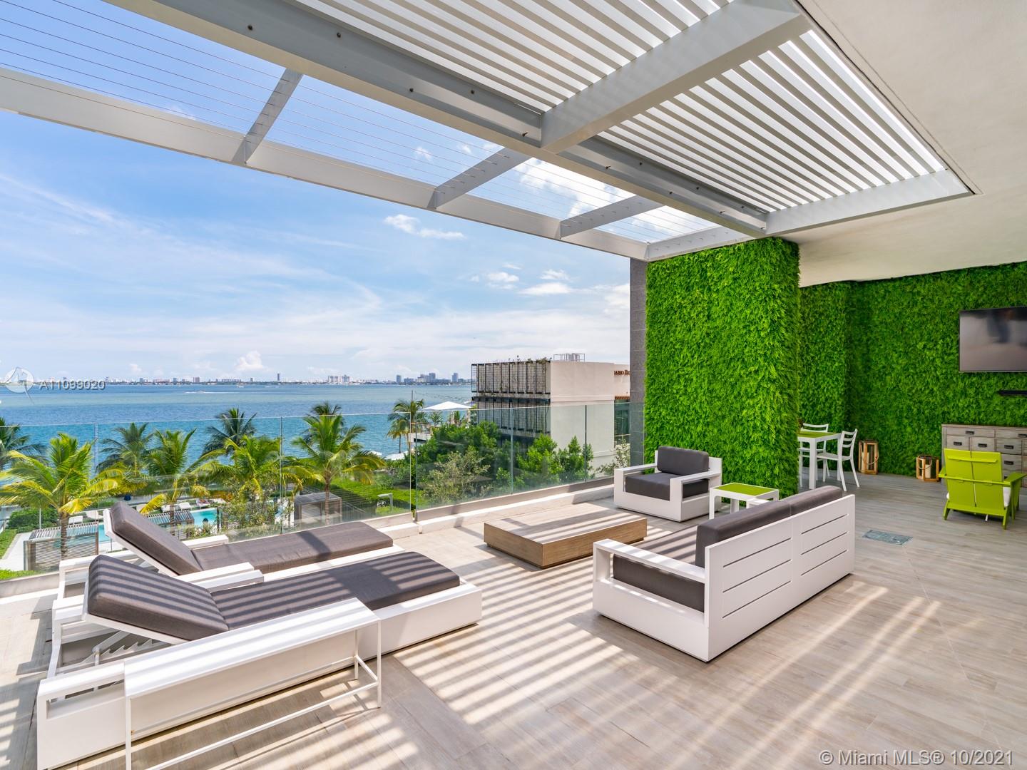 PARAISO BAY CONDO - Residential