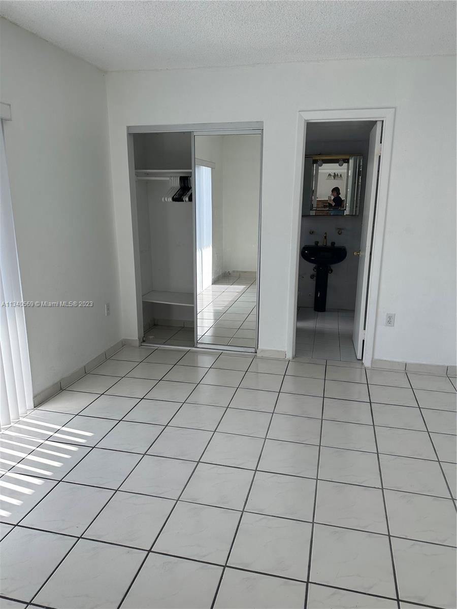 MICHELLE CONDO - Residential Lease