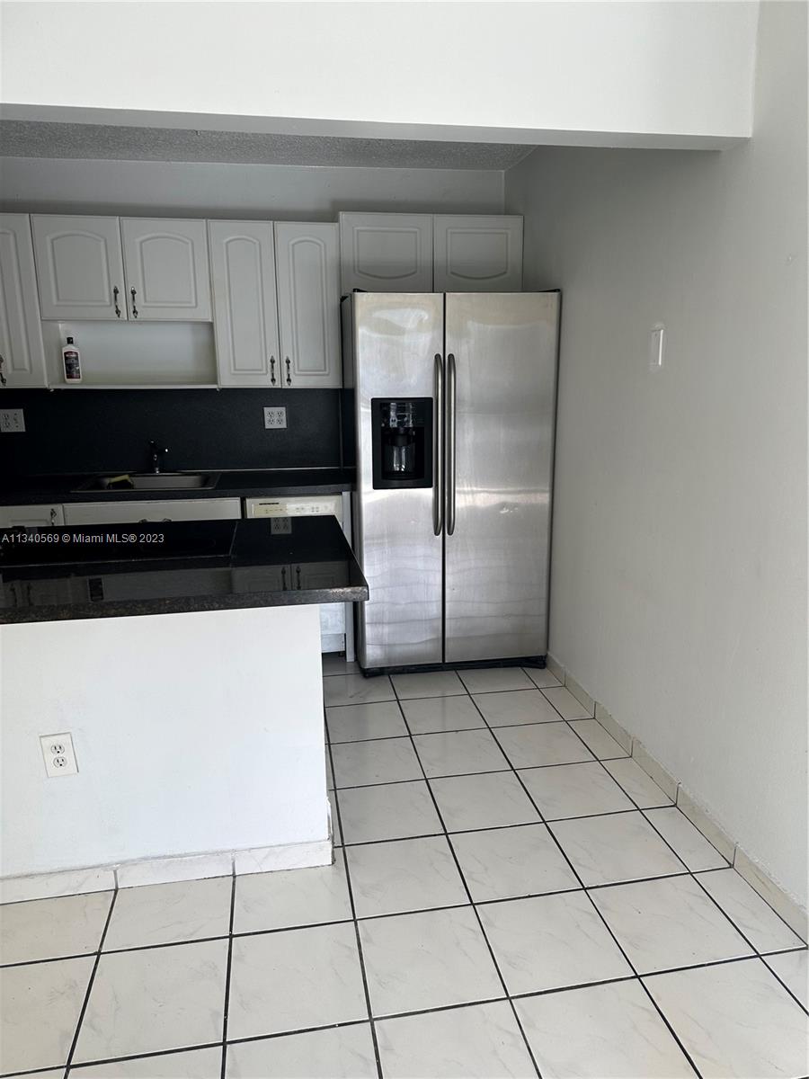 MICHELLE CONDO - Residential Lease