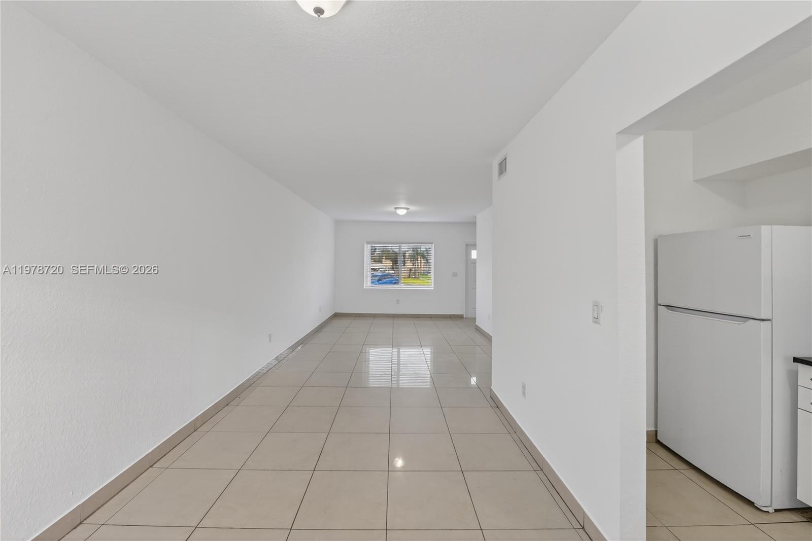 SUNSET PALM VILLAS CONDO - Residential