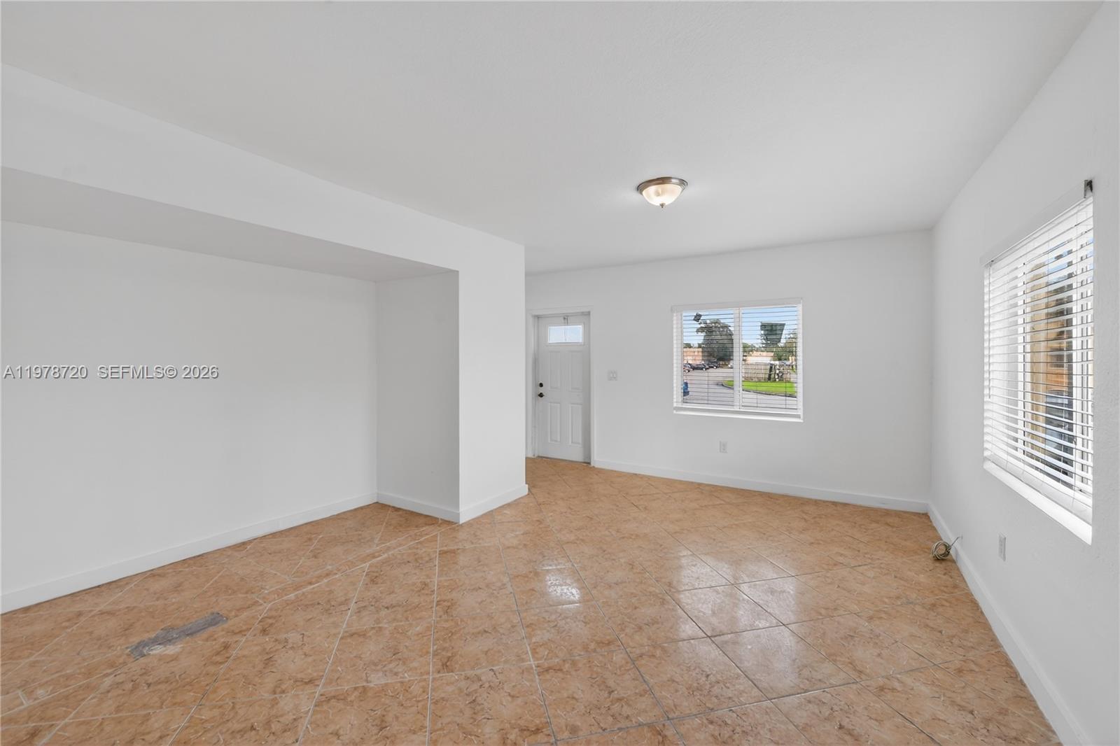 SUNSET PALM VILLAS CONDO - Residential