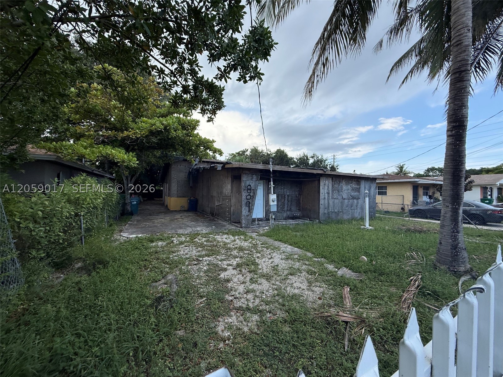 PINEWOOD PARK EXTENSION - Land