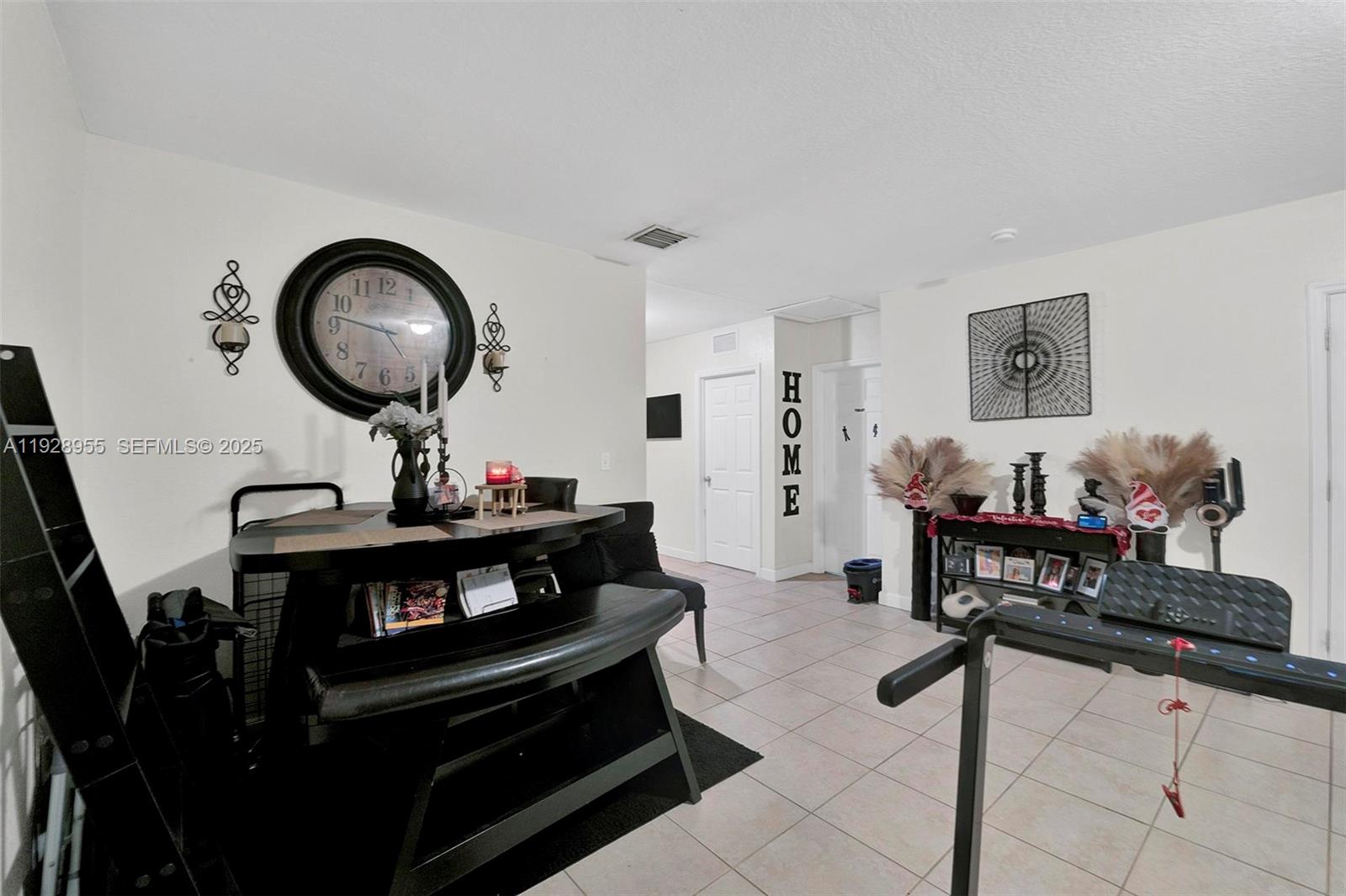 PARA VILLA HEIGHTS - Residential Income