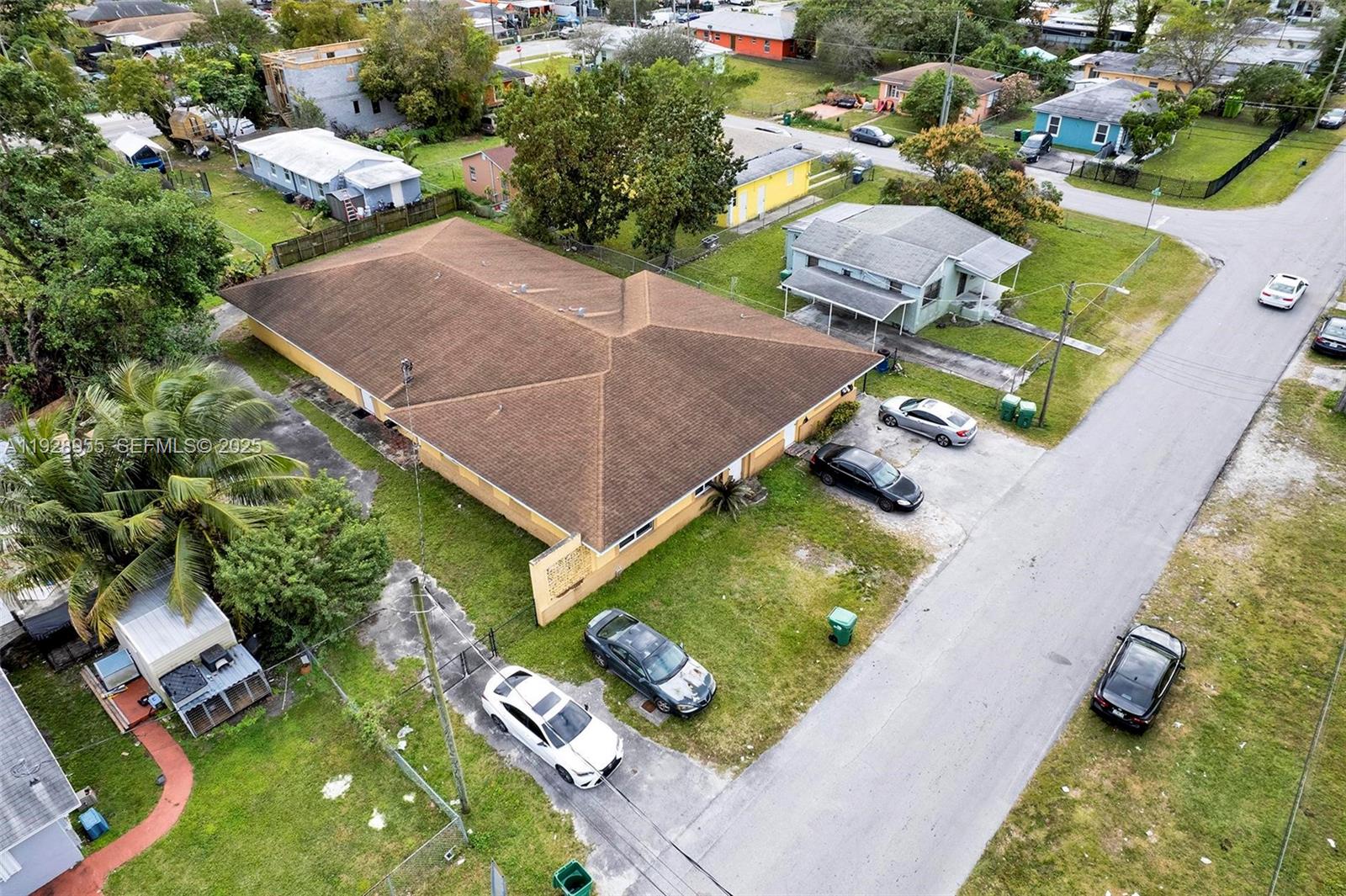 PARA VILLA HEIGHTS - Residential Income