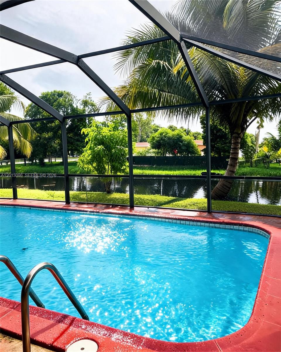 SUNRISE GOLF VILLAGE FOUR - Residential