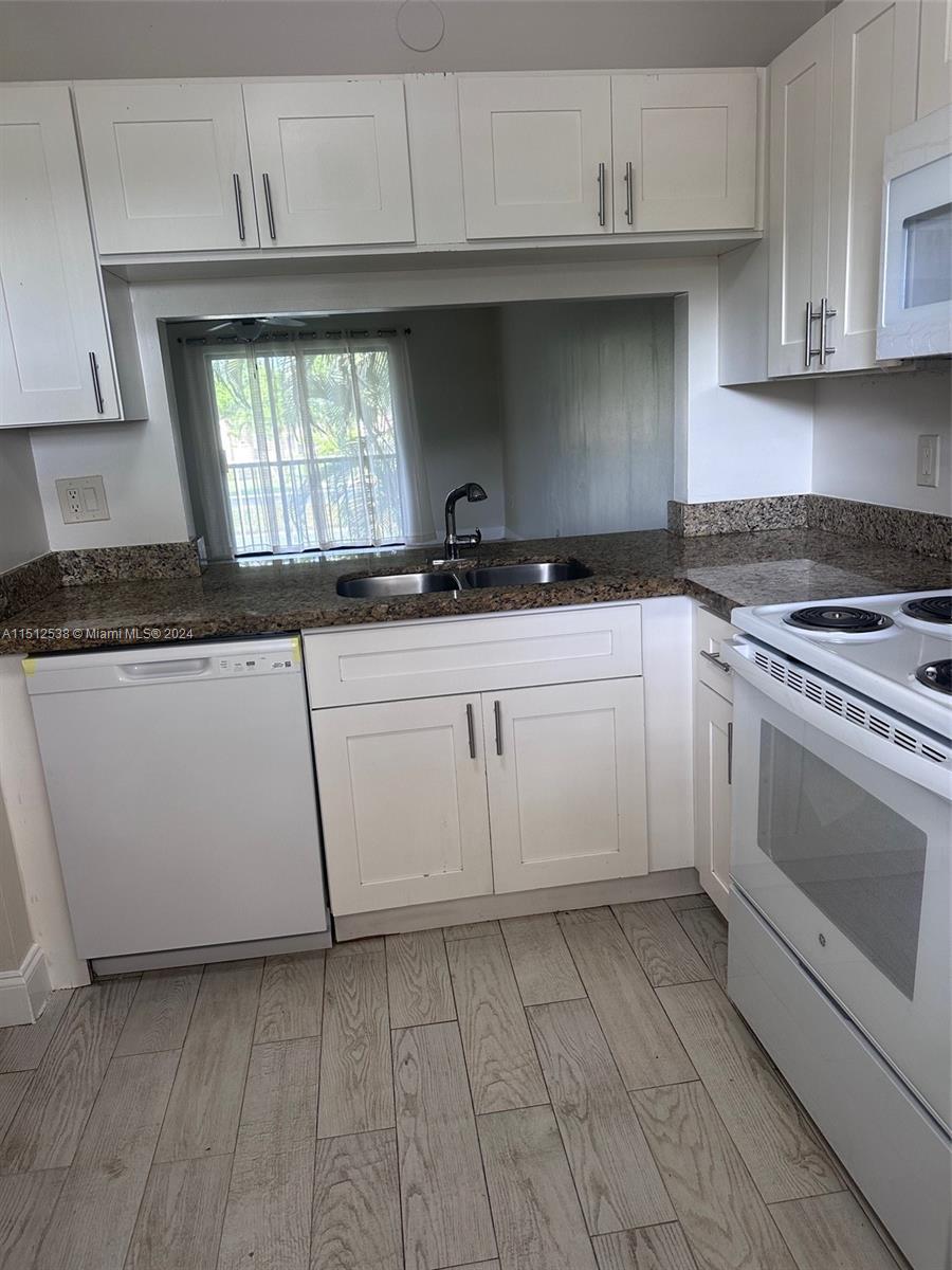Pine Lake #7 Condo - Residential Lease