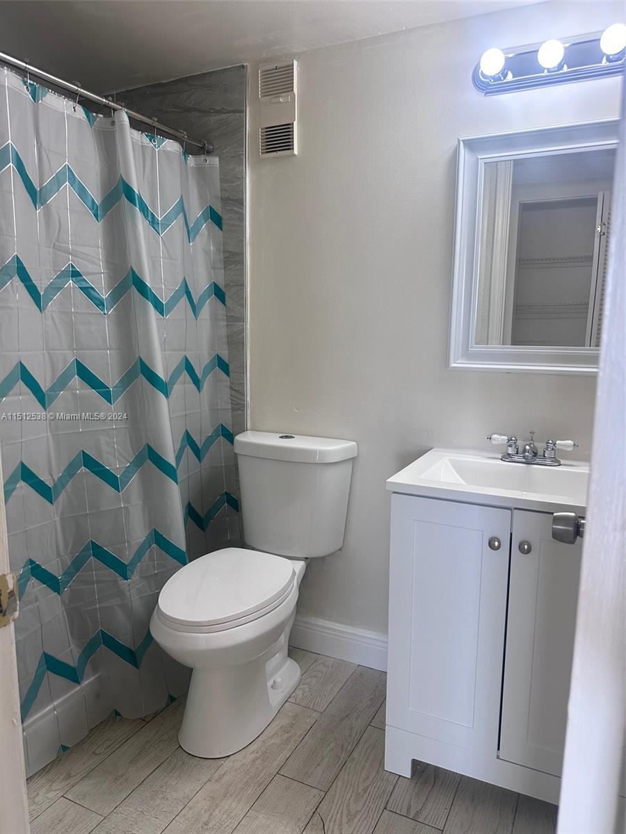 Pine Lake #7 Condo - Residential Lease
