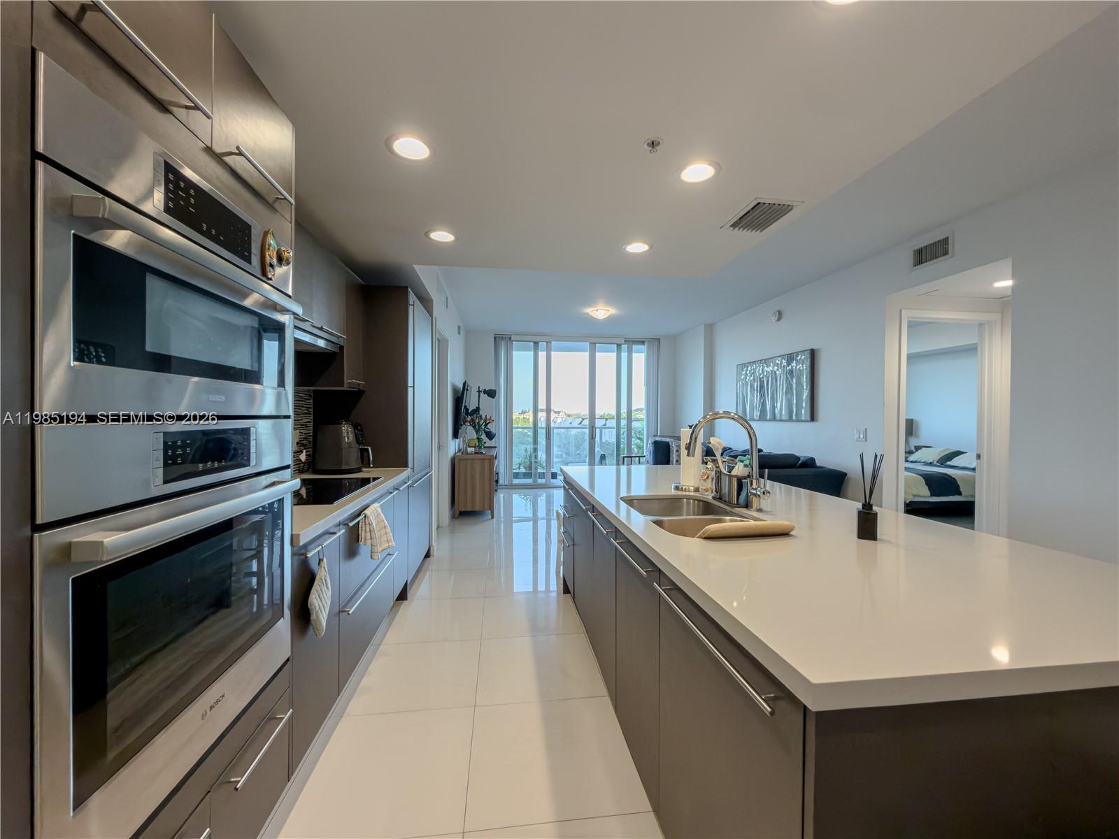 MIDTOWN AT DORAL - Residential