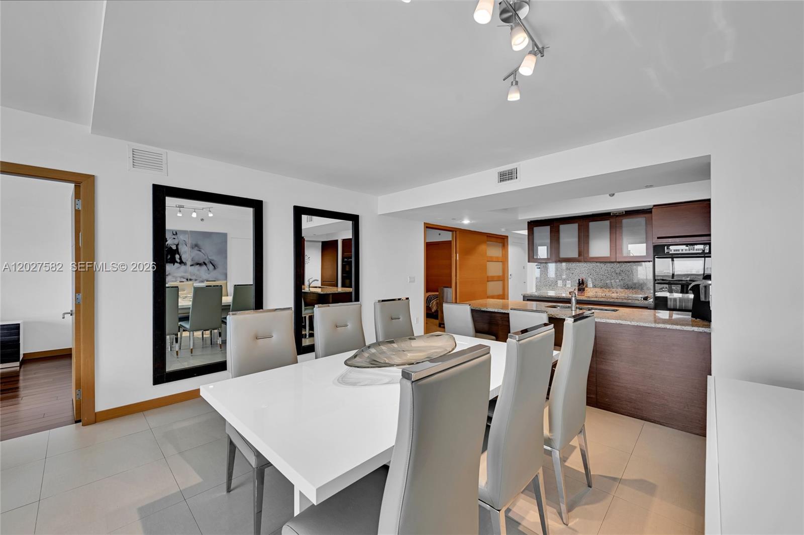 Beach Club II - Residential
