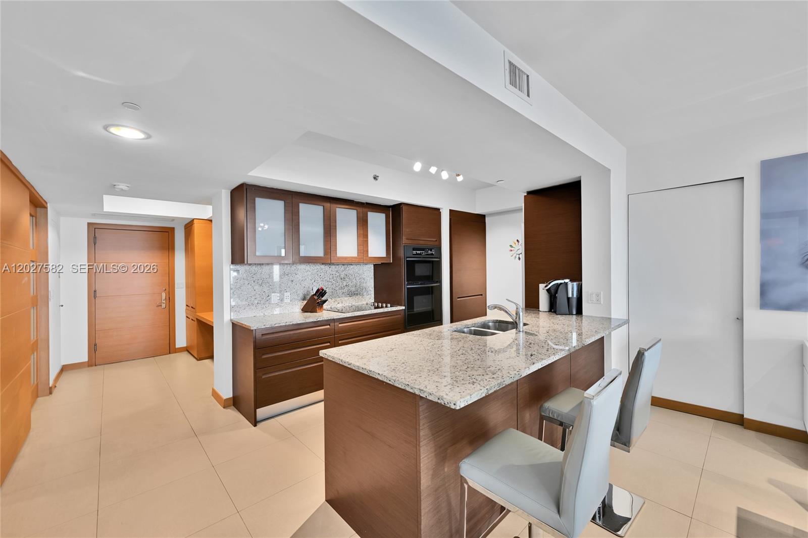 Beach Club II - Residential