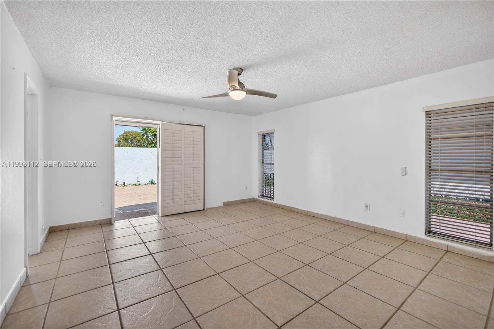 CALUSA CLUB ESTATES 3RD A - Residential