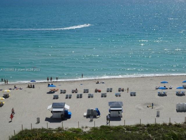 MOSAIC ON MIAMI BEACH CON - Residential Lease