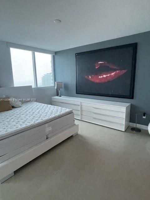 MOSAIC ON MIAMI BEACH CON - Residential Lease