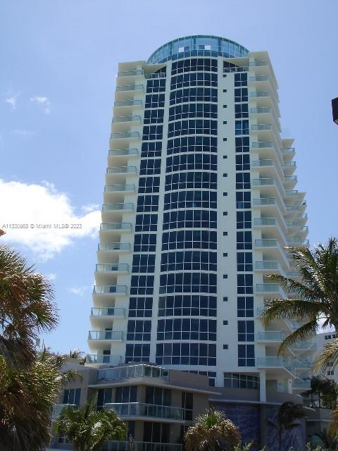 MOSAIC ON MIAMI BEACH CON - Residential Lease