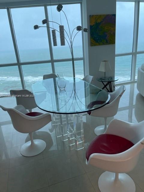 MOSAIC ON MIAMI BEACH CON - Residential Lease