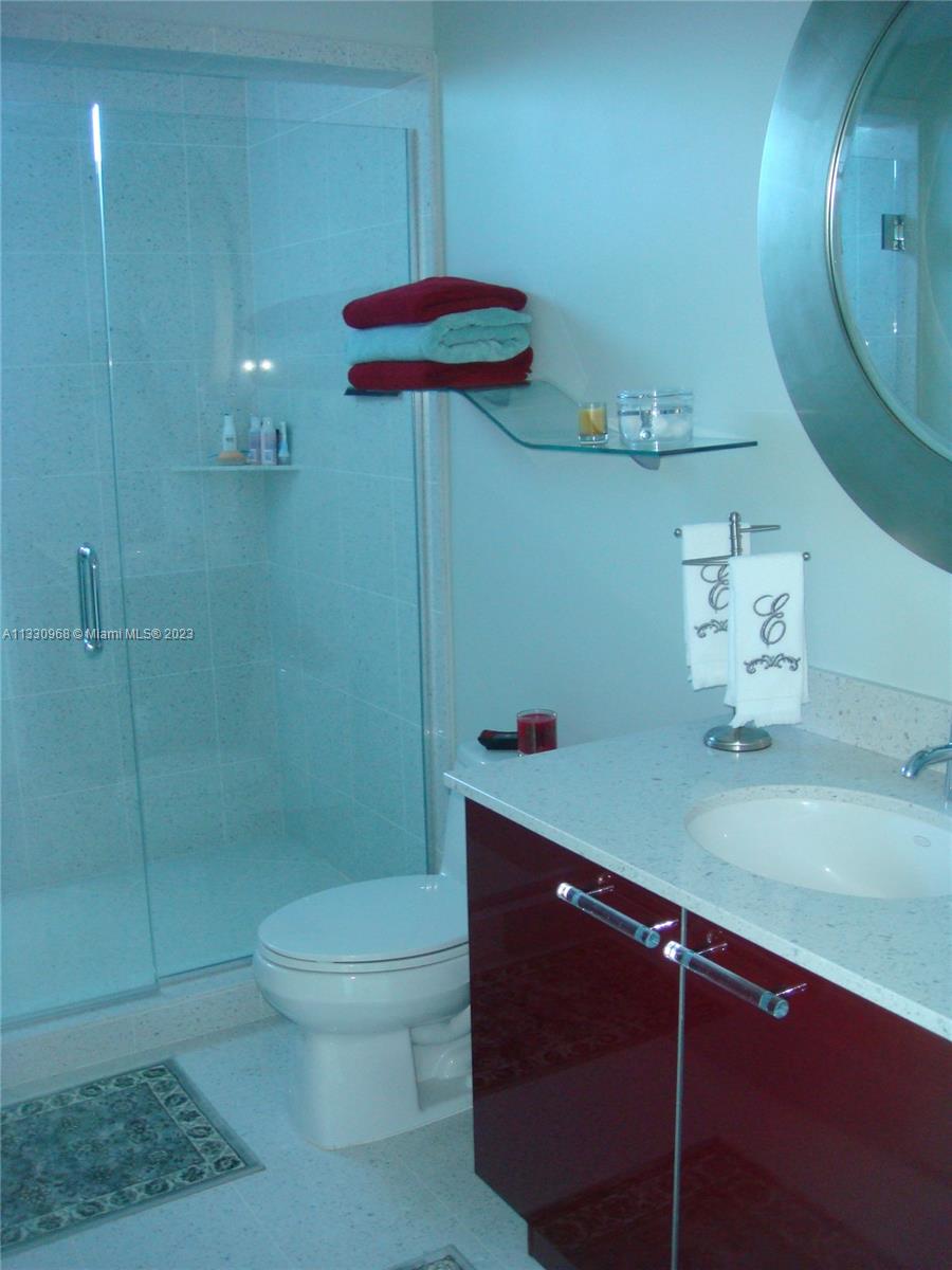 MOSAIC ON MIAMI BEACH CON - Residential Lease