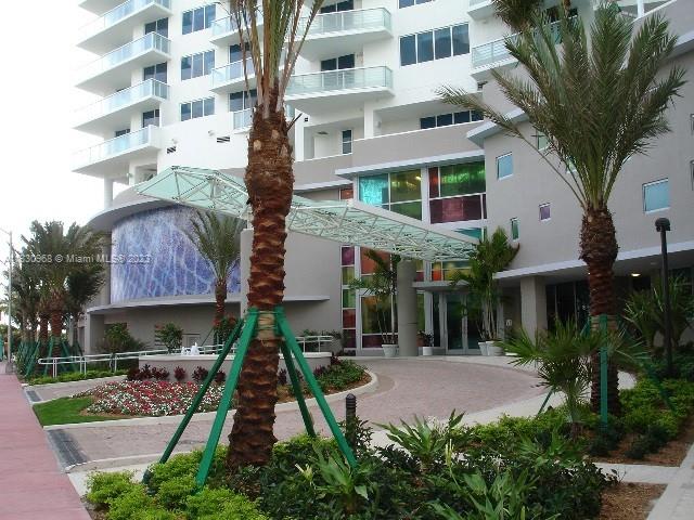 MOSAIC ON MIAMI BEACH CON - Residential Lease