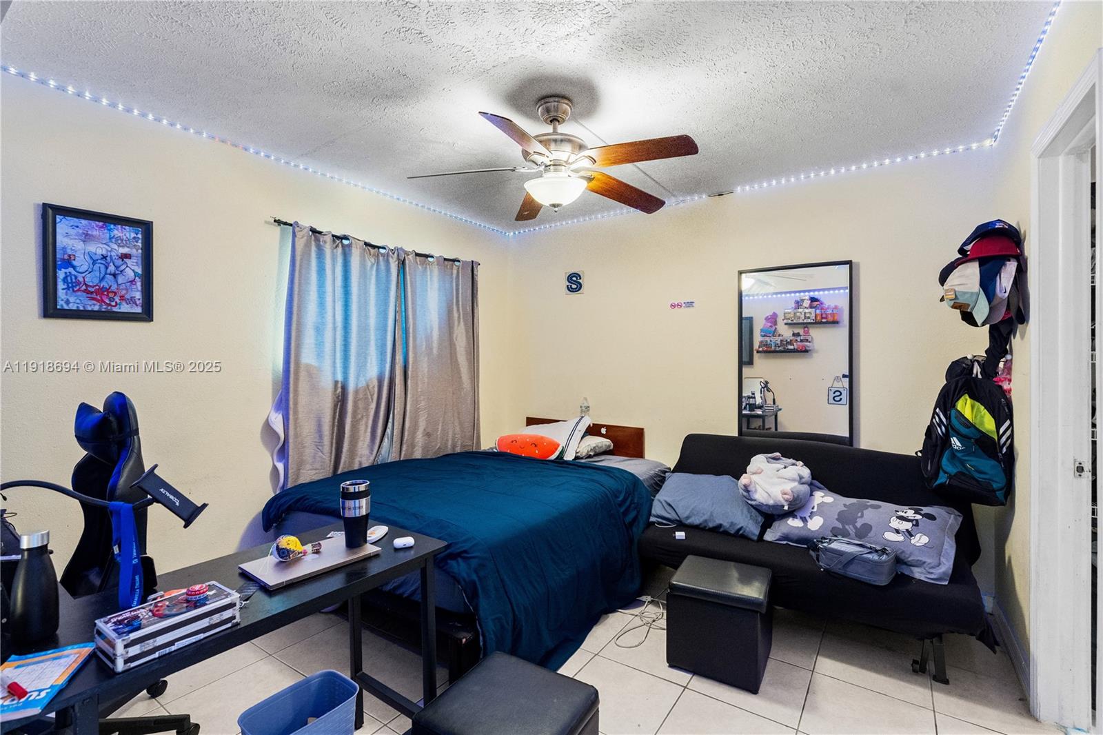 CANONGATE CONDOMINIUM - Residential